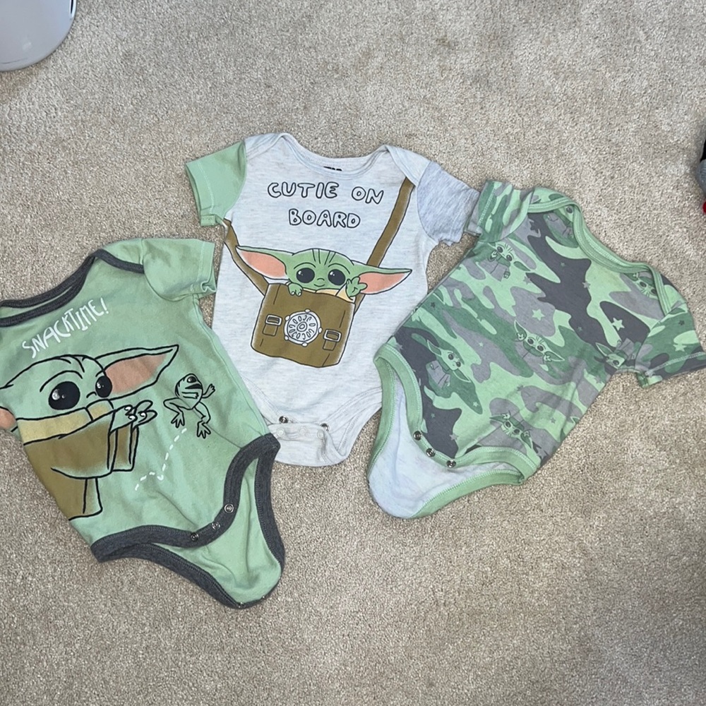 Grogu onesie set